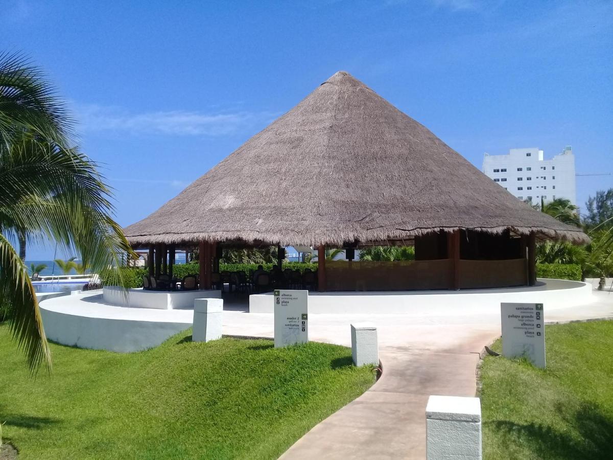 Апартаменты Swim The Caribbean & Work With A View Канкун Экстерьер фото